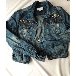 Jean jacket ❌❌SOLD❌❌